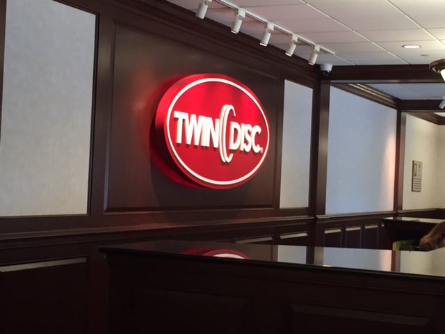 Twin Disc Sign